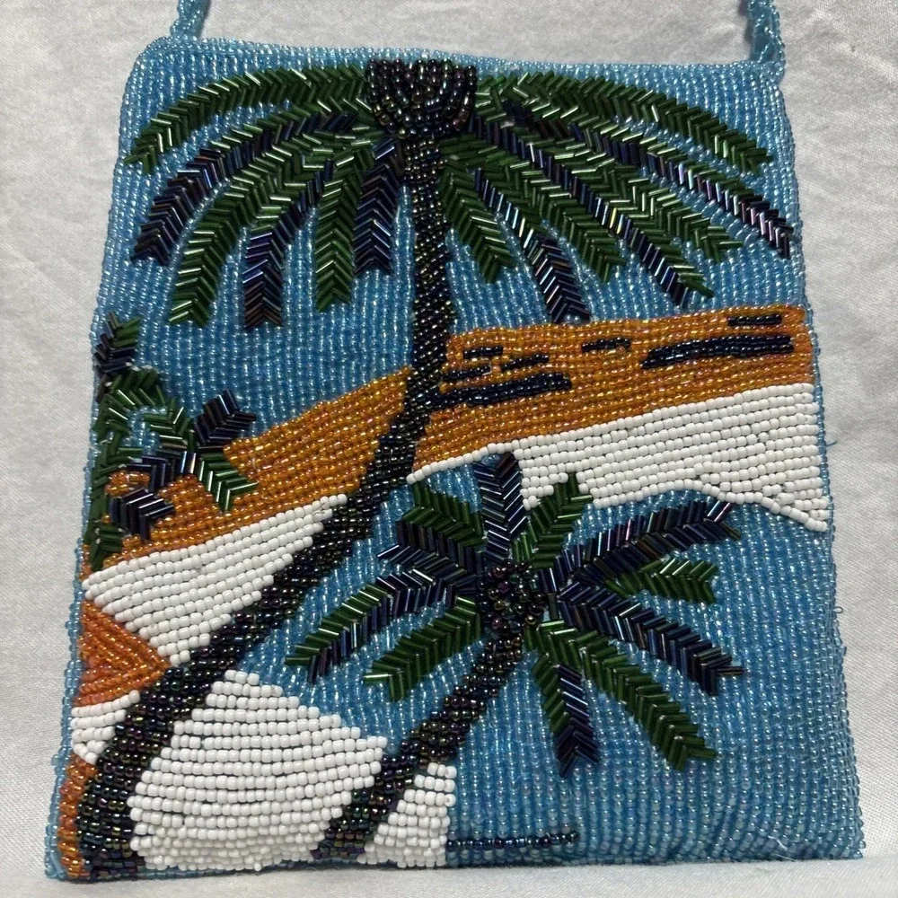 Beaded Cross Body Palm Tree/beach crossbody purse Euc